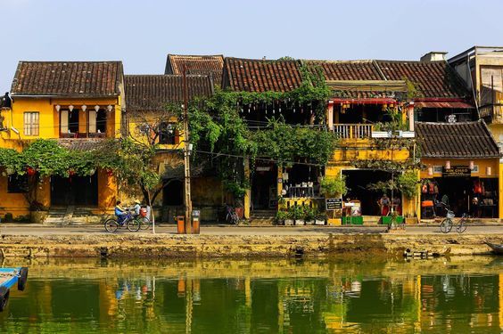 Hoi An City Tour – Boat Ride – Drop Flower Lantern