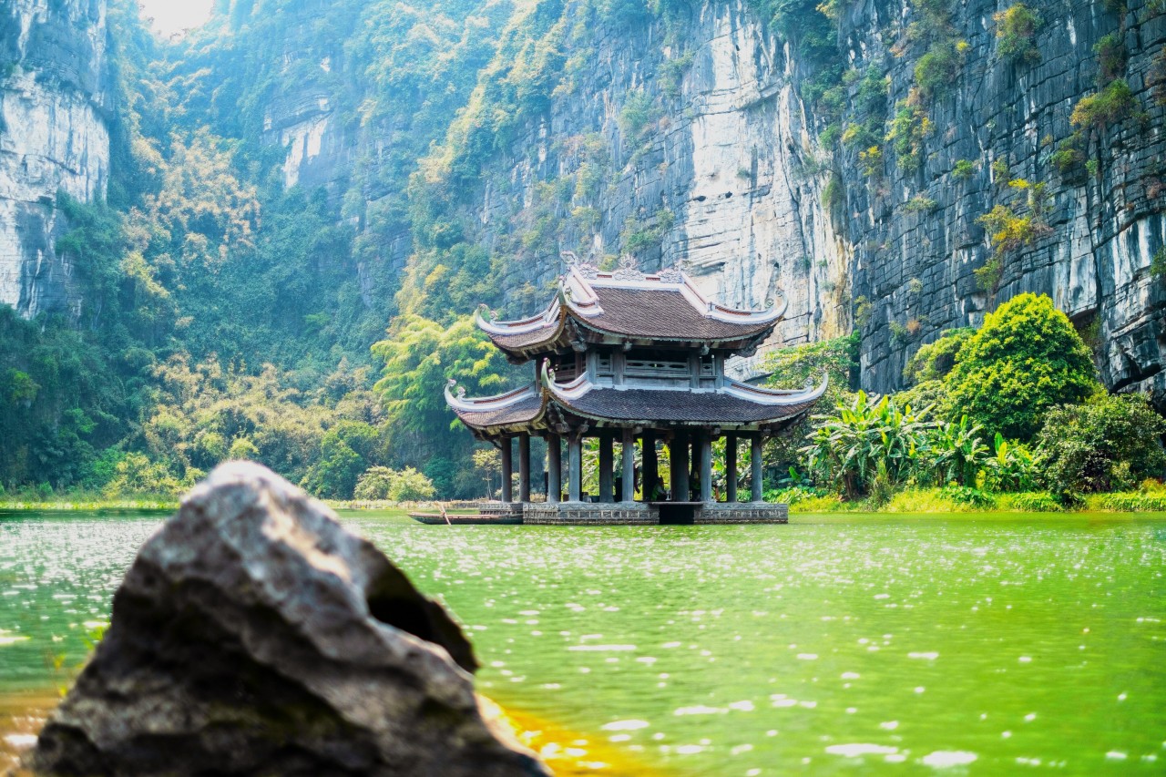 Ninh Binh Tour (Bai Dinh - Trang An - Cycling) Full-day